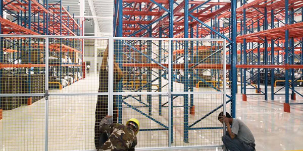 鋁合金型材一般是怎么加工出來的？